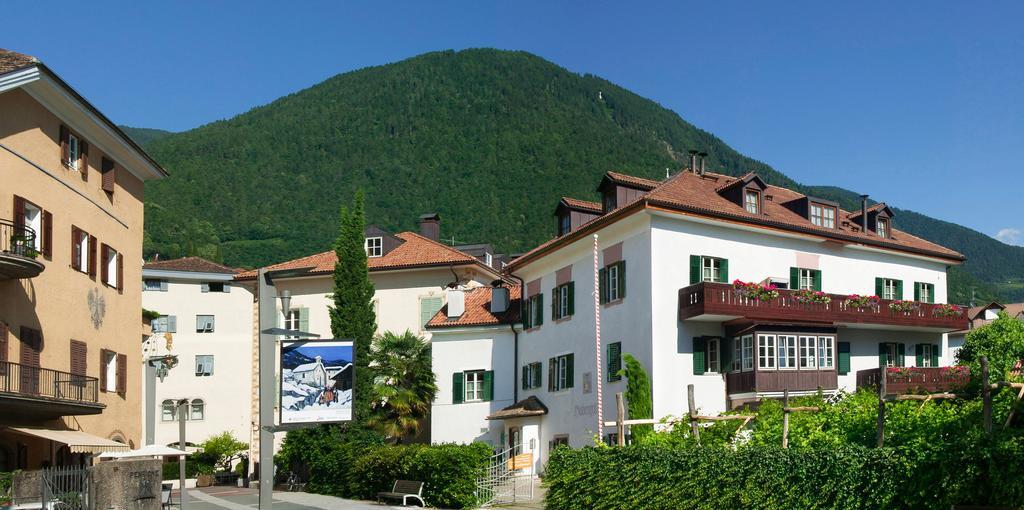 Hubengut Apartments Lana Bagian luar foto